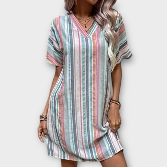 Emery Rose Striped Print Batwing Sleeve Tunic Dress - Picture 4 of 11